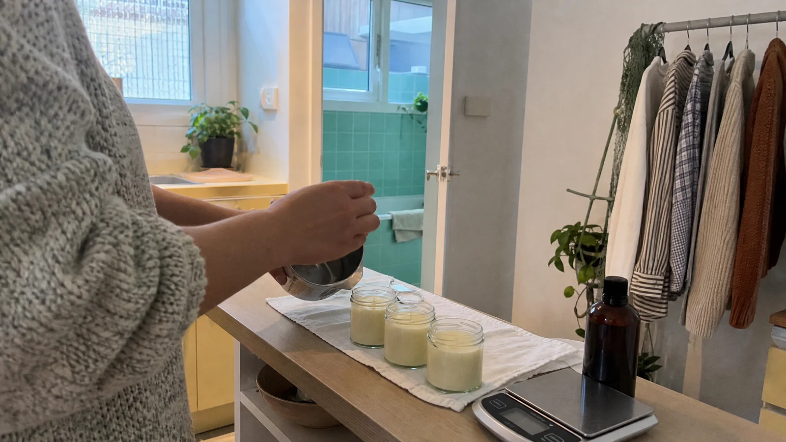 Birch Essential Oil Candle Making Guide: Wax, Load and Wicks